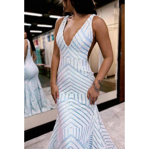 Robe de bal sirène classique et intemporelle à col en V et dos en V