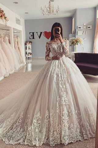 Classy Long A-Line Bateau Appliques Lace Tulle Wedding Dress with Sleeves