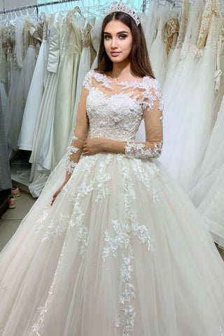 Classy Long Princess Appliques Lace Tulle Wedding Dress with Sleeves