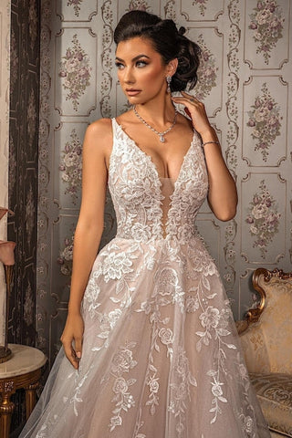 Classy V-neck Appliques Lace Spaghetti Straps Sleeveless A-Line Wedding Dresses
