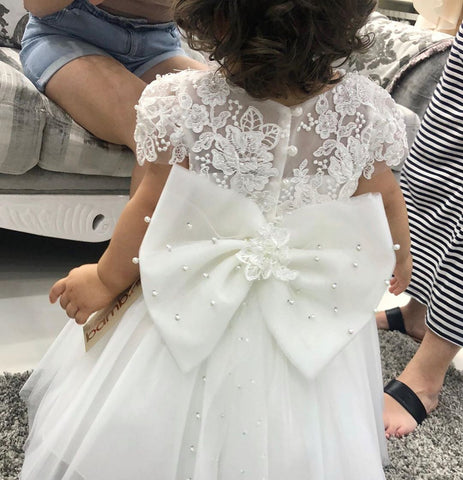 Cute A-line Bateau Short Sleeve Appliques Lace Pearl Tulle Flower Girl Dress With Bowknot