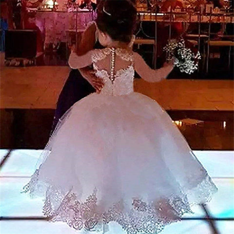 Robe de bal mignonne à manches longues en tulle pour demoiselle d'honneur avec applications de dentelle