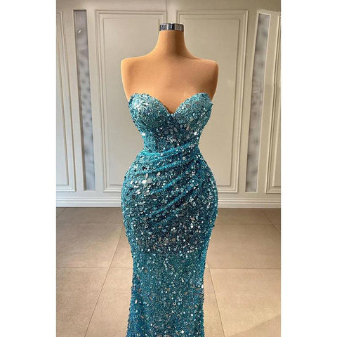 Vestido de fiesta de noche glamuroso con lentejuelas dramáticas, escote en V, sirena, sin mangas y fruncido