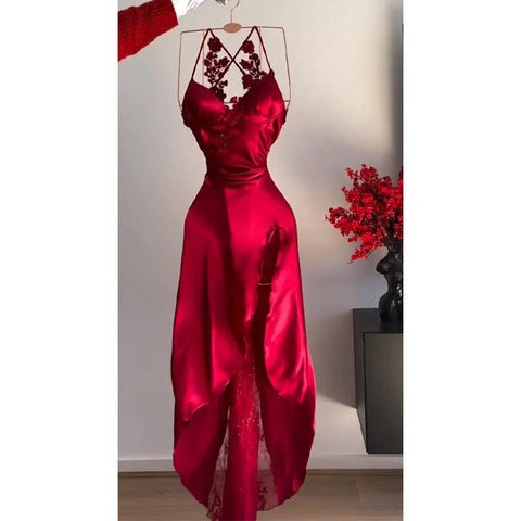 Vestido formal de fiesta burdeos con tirantes finos, escote en V y encaje 