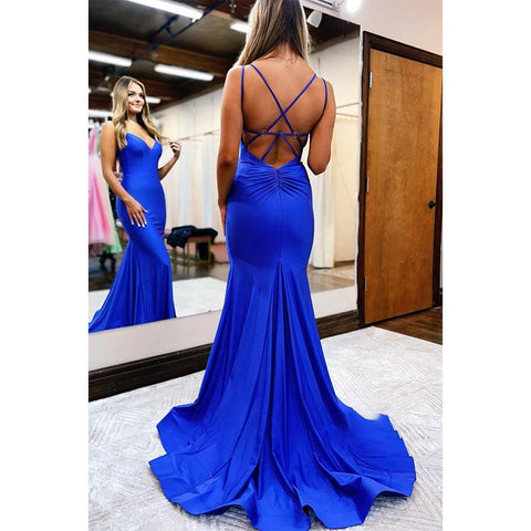 Vestido de fiesta sencillo con escote en V y tirantes finos