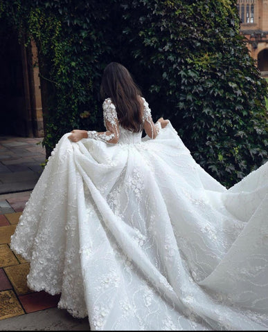 Designer A-line White Long Sleeves Lace Appliques Wedding Dress With Train