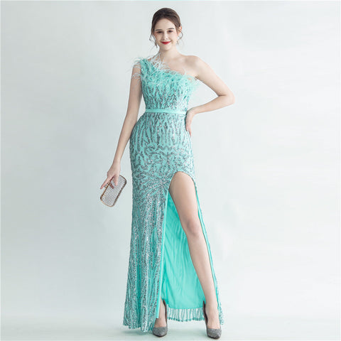 Heavy Industry Ostrich Hair Craft Bundle Hair Evening Dress with Oblique Shoulder Slit