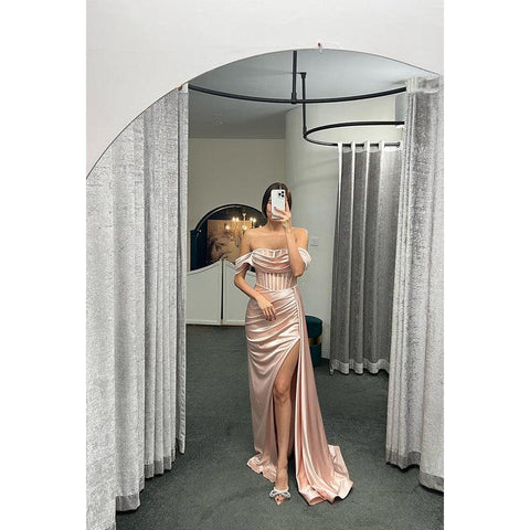 Sheath/Column Off-Shoulder Satin Pleats Sleeveless Prom Evening Formal Dress