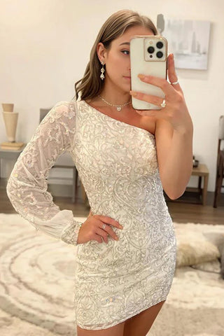 Robe de bal moulante asymétrique à sequins et perles scintillantes