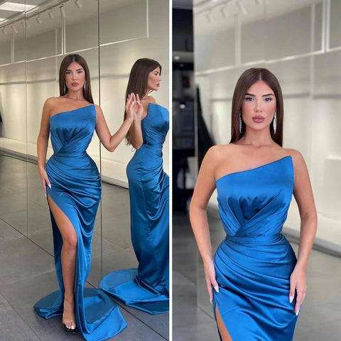 Vestido de fiesta largo plisado sin tirantes, con corte tubo y abertura