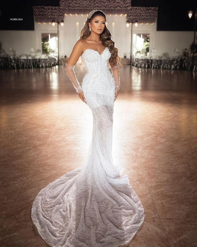 Elegant Floor Length Sweetheart Sleeveless Mermaid Lace Wedding Dress with Beads