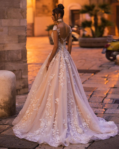 Elegant Long A-Line Bateau Appliques Lace Backless Sequins Wedding Dress