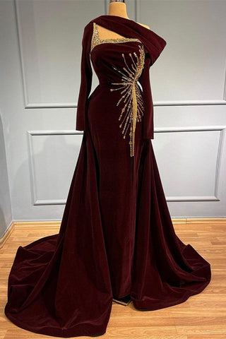Robe de bal élégante longue trapèze asymétrique à une épaule, ornée de perles et à manches longues