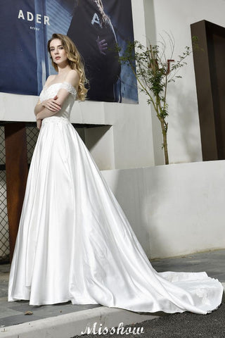 Elegant Off Shoulder Satin Floor Length Bridal Gown Sweetheart Floral Lace Aline Wedding Dress