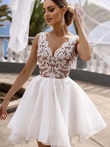 Elegant Short A Line V Neck Lace Prom Dresses White Homecoming Dress