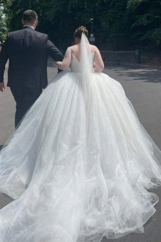 Elegant Sweetheart Long Sleeves Ball Gown Tulle Wedding Dresses