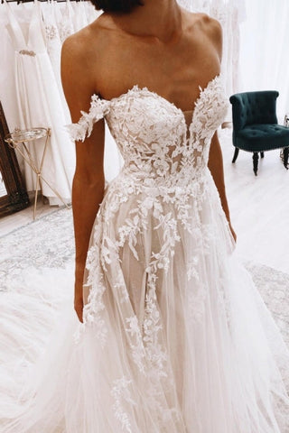 Elegant sweetheart off-the-shoulder cap sleeves a-line lace wedding dress