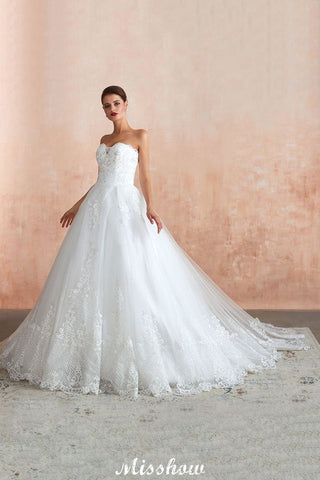 Elegant Sweetheart White Wedding Dress | Simple Tulle Beach Aline Ball Gown