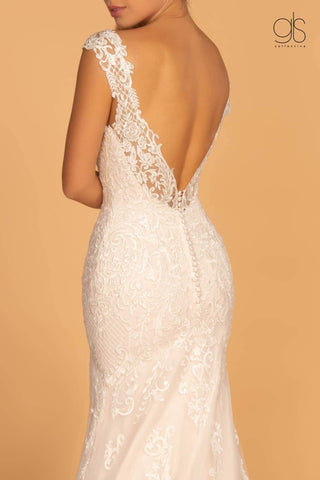Embroidery Embellished Mesh Long Wedding Gown