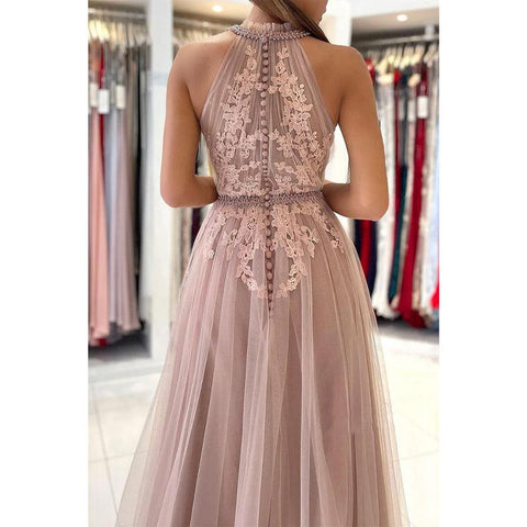 Robe de soirée élégante en tulle avec appliques en dentelle et décolleté haut 
