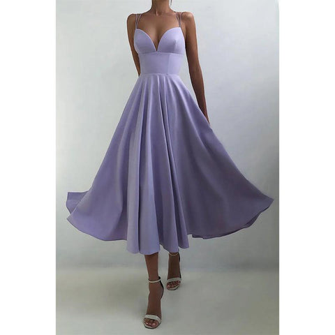 Vestido de fiesta sencillo con escote en V y tirantes finos 