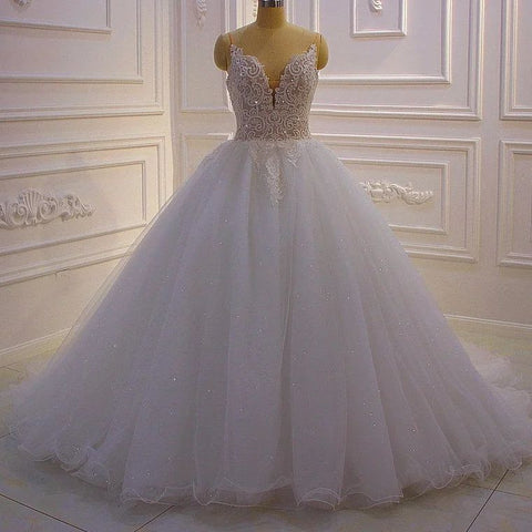 Glamorous A-line V-neck Sleeveless Wedding Dress With Lace