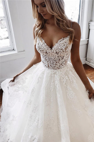 Glamorous Long A-Line Spaghetti-Straps Lace Appliques Wedding Dresses