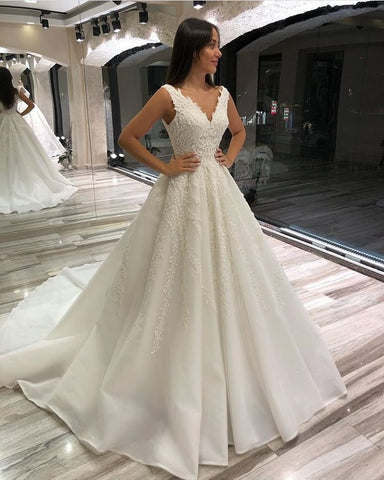 Glamorous Long A-line V-neck Sleeveless Lace Wedding Dress