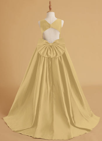 Ball-Gown/Princess Satin Sweep Train Flower Girl Dress