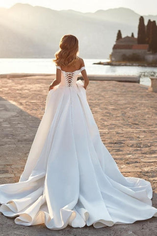 Gorgeous Long A-line Off-the-shoulder Satin Sleeveless Wedding Dresses With Glitter