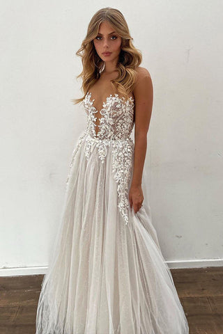 Gorgeous Long A-line Tulle Appliques Lace Wedding Dress