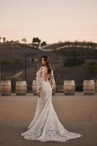 Gorgeous Long Mermaid Lace Wedding Dresses With Long Sleeves