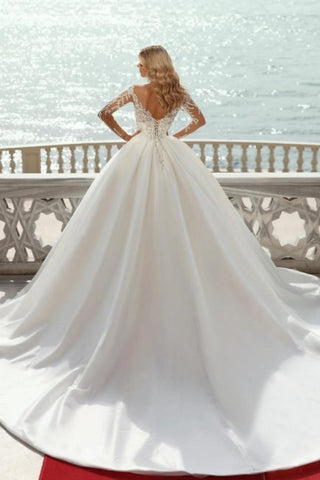 Gorgeous Princess A-line V-neck Satin Wedding Dresses With Long Sleeves
