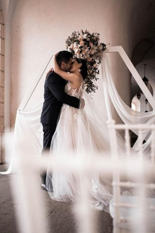 Gorgeous Spaghetti Straps Sleeveless A-Line Tulle Wedding Dresses with Pattern