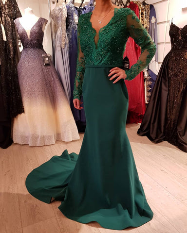 Green Long V-neck Lace Mermaid Prom Dress with Sleeves