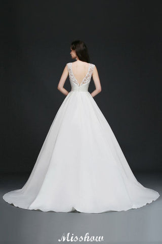 Lace A-line Jewel Delicate Wedding Dress