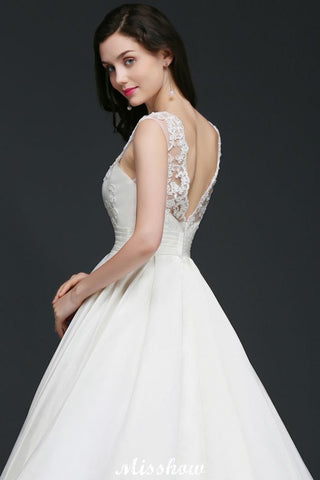 Lace A-line Jewel Delicate Wedding Dress