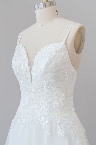 Long A-line Spaghetti Strap Applique Tulle Backless Wedding Dress