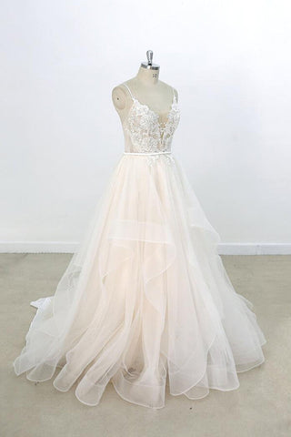 Long A-line V-neck Appliques Lace Tulle Wedding Dress