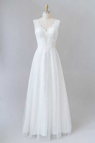 Long A-line V-neck Lace Tulle Backless Wedding Dress