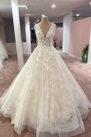 Long A-Line V-neck Wide Straps Appliques Lace Tulle Wedding Dress