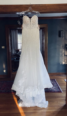 Long Mermaid Sweetheart Tulle Chapel Train Wedding Dress