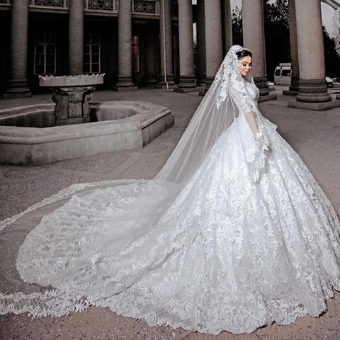 Long Princess Tulle Beads Appliques Lace Wedding Dress with Sleeves