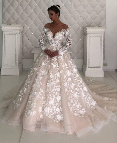 Long Sleeves Lace Designer Wedding Dress leeves