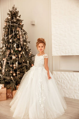 Lovely Long Princess Tulle Lace Flower Girl Dress