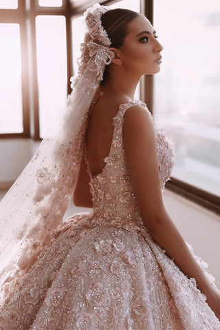 Luxurious A-line Appliques Princess Wedding Dresses With Detachable Train
