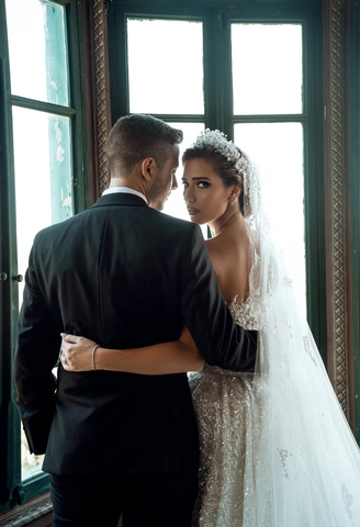 Luxurious Long White One Shoulder A-line Beading Pearls Long Sleeve Weeding Dress With Train