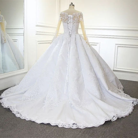 Luxurious Princess White A-line Long Sleeves Lace Wedding Dress