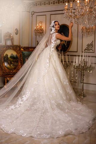 Luxury Long A-line Sweetheart Tulle Lace Open Back Wedding Dresses