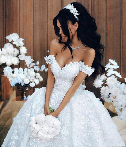 Luxury Long Ball Gown Off The Shoulder Appliques Lace Wedding Dresses